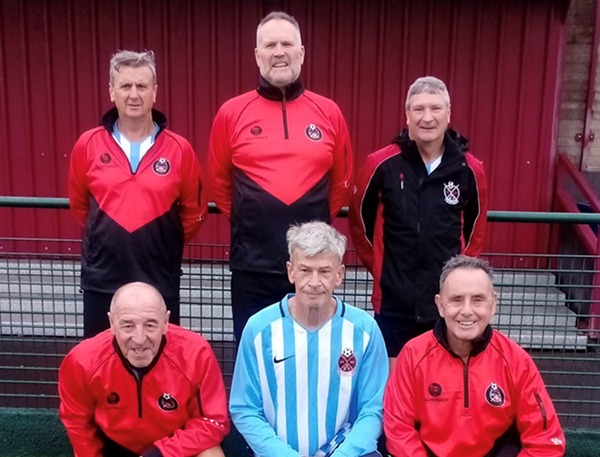 Cotswolds Rise Sponsors Highworth Town Walking Football Club